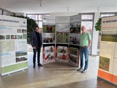 Ausstellung des Abwasserzweckverbands Simssee im Rathaus Ausstellung des Abwasserzweckverbands Simssee im Rathaus